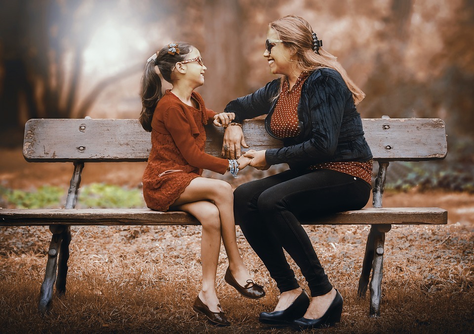 Article : Premières règles: 4 conseils pour préparer au mieux sa jeune fille